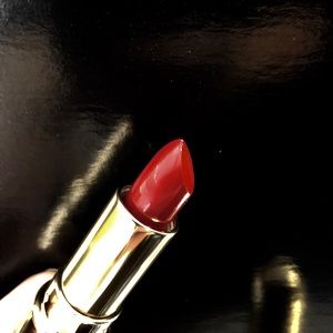 Julie Hewett Coco Noir Lipstick💄💋